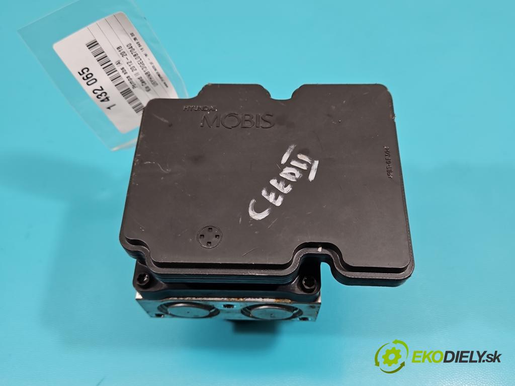 Kia Ceed II 2012-2018 1.6 GDI 135 HP automatic 99 kW 1591 cm3 5- čerpadlo abs A2589-20600 (Pumpa ABS)