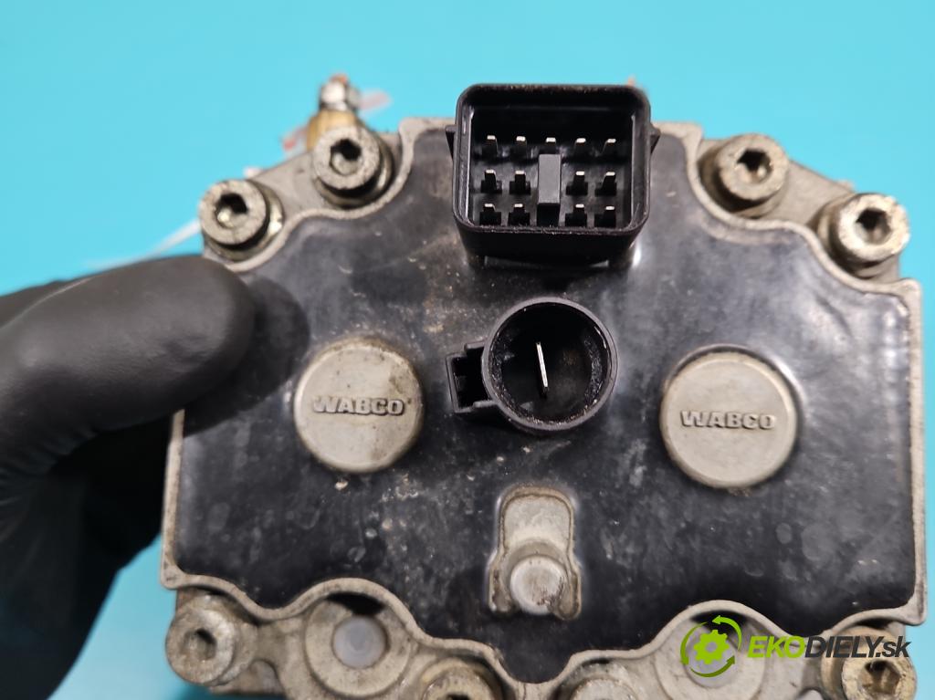 Land rover Freelander I 1998-2006 1.8 16V 120 HP manual 88 kW 1795 cm3 5- čerpadlo abs 4784070300 (Pumpa ABS)