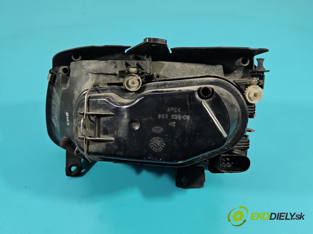 Vw Polo III 6N 1994-2001 1.0 mpi 50KM manual 37 kW 999 cm3 3- Reflektor: pravý  (Pravé)