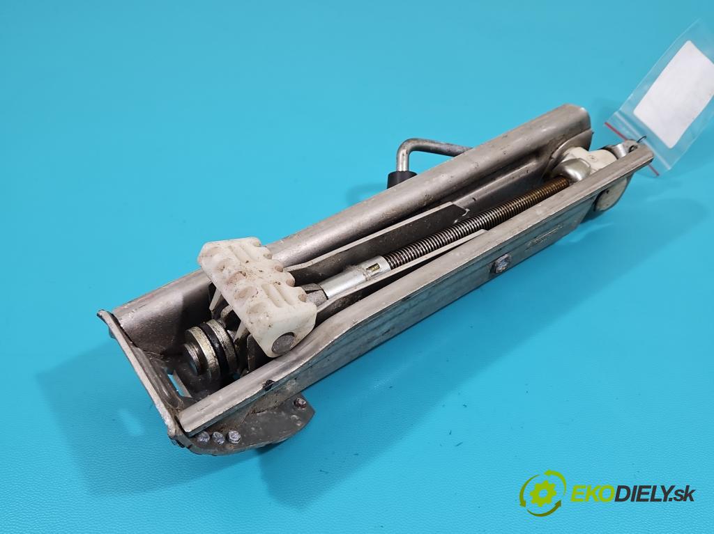 Mercedes E W211 2002-2009 2,2.0 cdi 122 hp manual 90 kW 2148 cm3 4- mechanismus stahování automobilový A2115830115