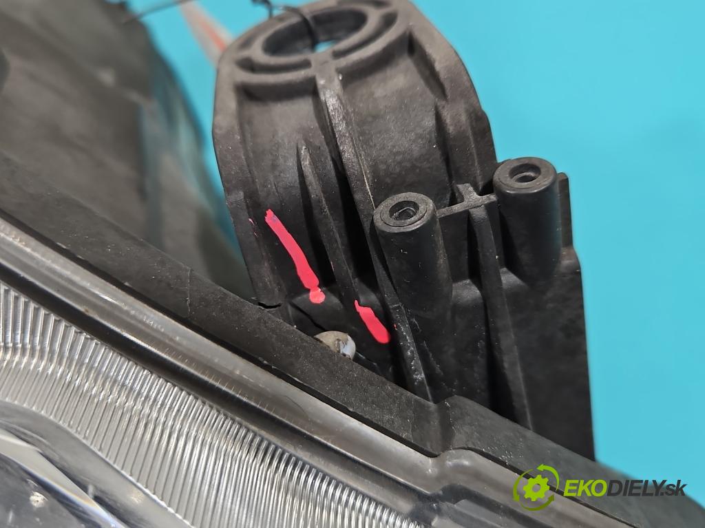 Seat Ibiza IV 6J 2008-2017 1.6 tdi 90 HP manual 66 kW 1598 cm3 5- Reflektor: pravý 6J1941006D (Pravé)