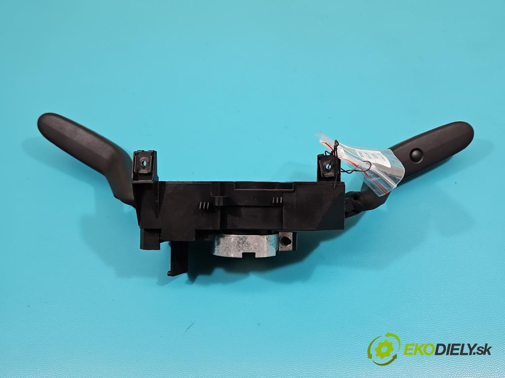 Seat Ibiza IV 6J 2008-2017 1.6 tdi 90 HP manual 66 kW 1598 cm3 5- prepínač komplex: 7H0953503GJ (Prepínacie páčky pod volantom)
