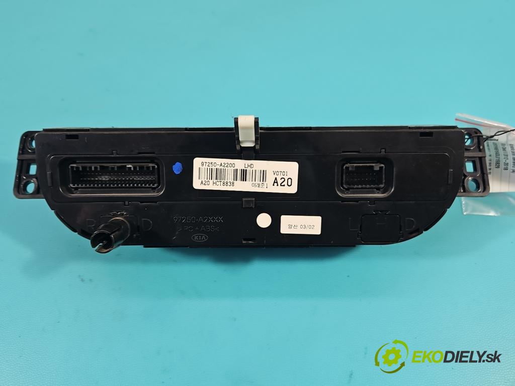 Kia Ceed II 2012-2018 1.6 crdi 110 HP manual 81 kW 1582 cm3 5- panel kúrenia 97250-A2200