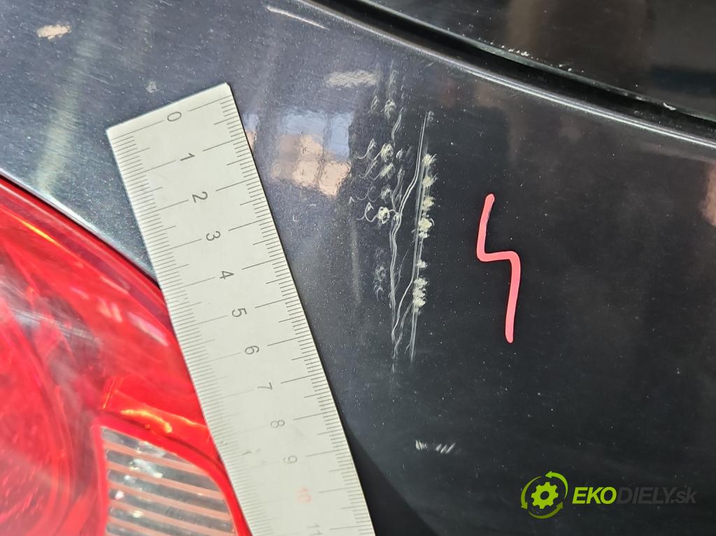 Hyundai Santa Fe II 2006-2012 2.2 CRDI 150 hp automatic 110 kW 2188 cm3 5- zadní kufrové dveře  (Zadní kapoty)