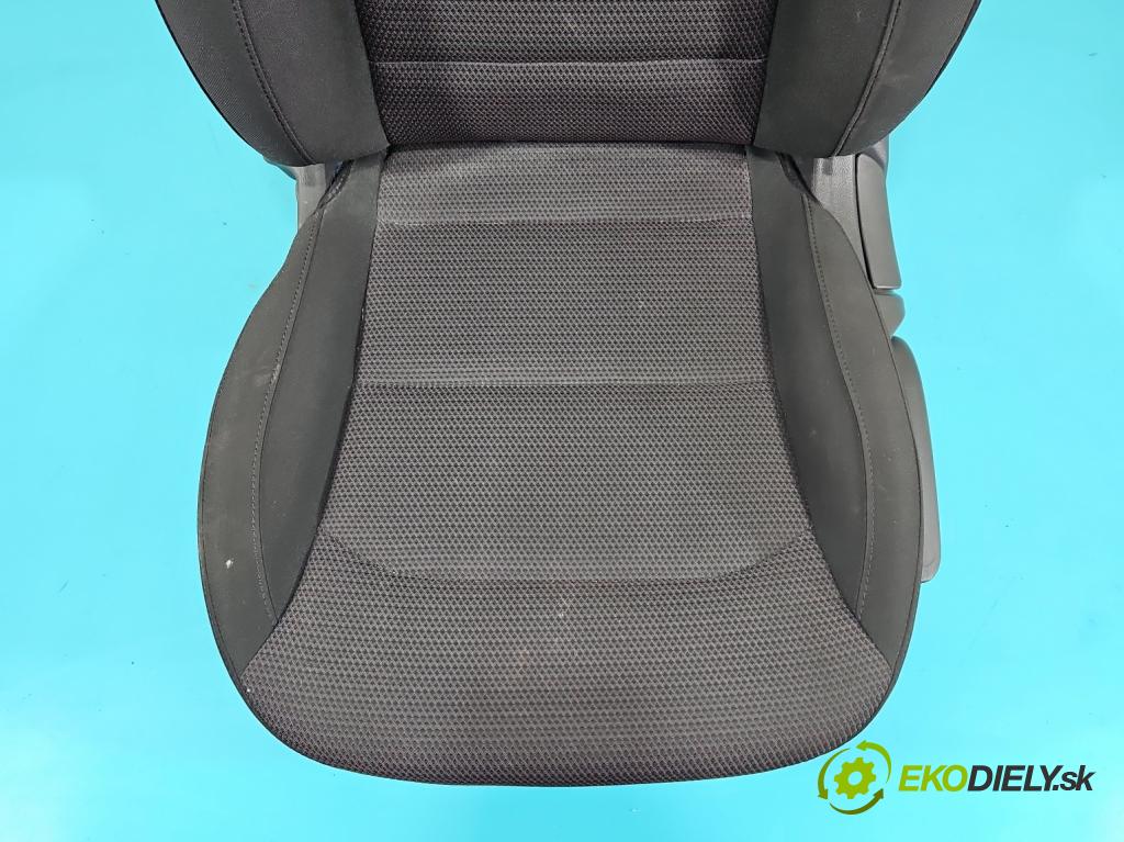 Hyundai Elantra VI 2015-2020 1.6 16V 128 HP manual 93,8 kW 1591 cm3 4- Sedačka ľavý  (Sedačka, sedadlo)