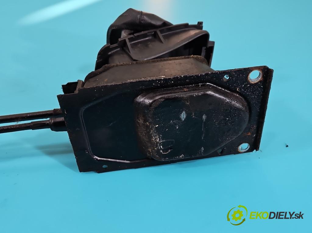 Vw Passat B4 1993-1997 1.9 tdi 90 HP manual 66 kW 1896 cm3 5- Páka: Změny: stupeň,rýchlosť (Rýchlostná páka (kulisa))