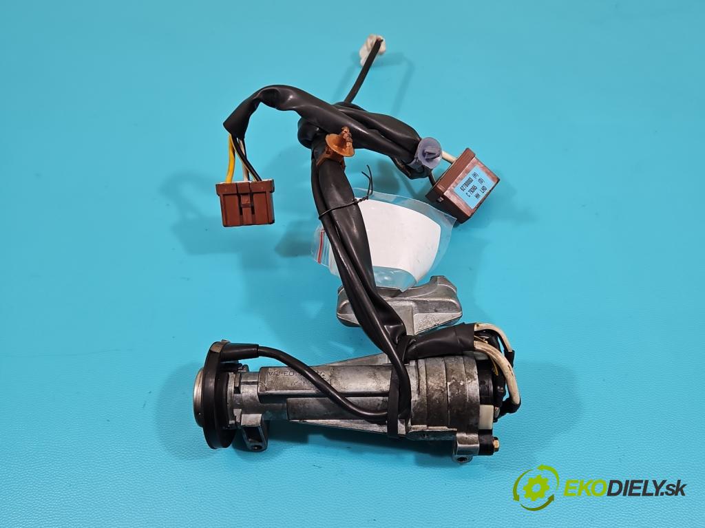 Honda Civic VI 1995-2001 1.4 16V 90 HP  66 kW 1396 cm3 5- Spínačka  (Spínacia skrinka)