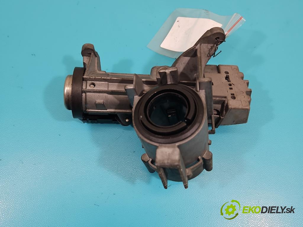 Ford Focus Mk1 1998-2004 1.8 tdci 101 HP manual 74 kW 1753 cm3 5- Spínačka  (Spínacia skrinka)