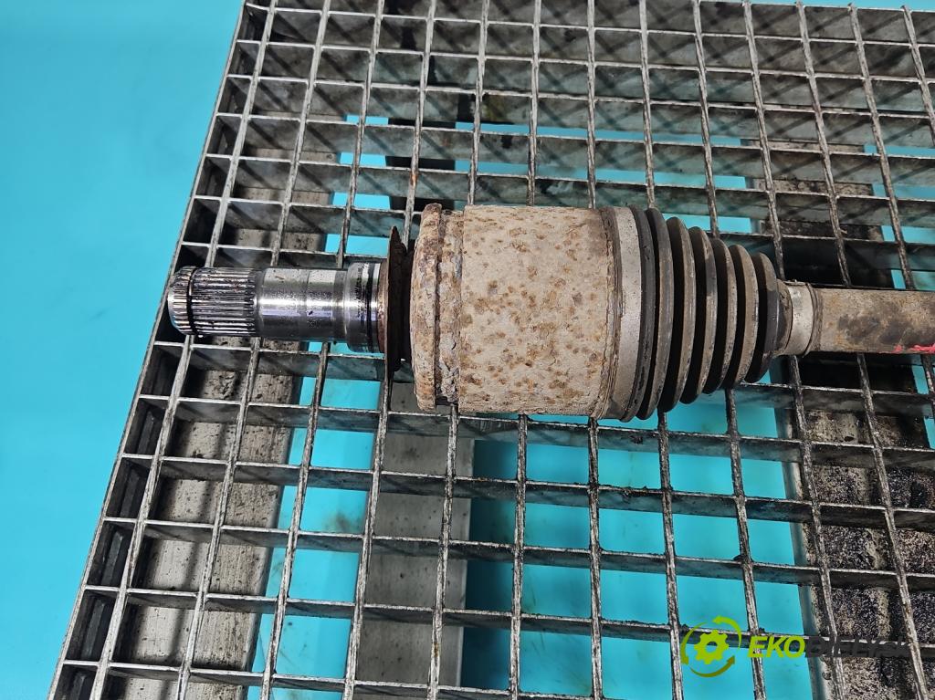 Toyota Land Cruiser J200 2007- 4.5 V8 D4D 286 HP automatic 210 kW 4461 cm3 5- poloos predné ľavé