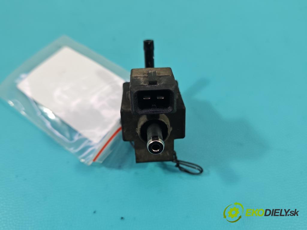 Ford S-max 2.5 20V 220KM manual 162 kW 2521 cm3 5- ventil podtlaku 72819703 (Ventily)