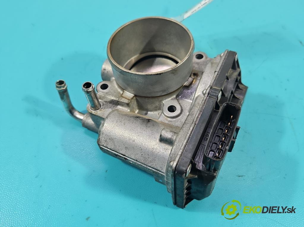 Suzuki Vitara II 2015- 1.6 16V 120 HP automatic 88 kW 1586 cm3 5- klapka  (Škrtiace klapky)