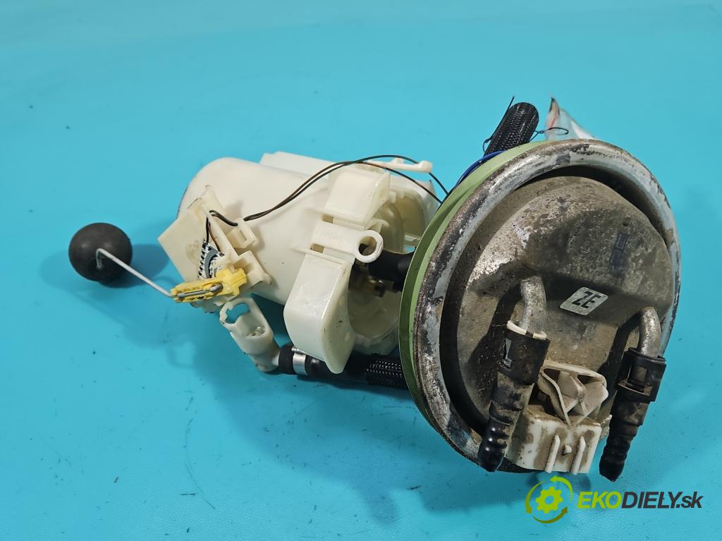 Opel Corsa C 2000-2006 1.0 12V 58 hp manual 43 kW 973 cm3 3- čerpadlo paliva 