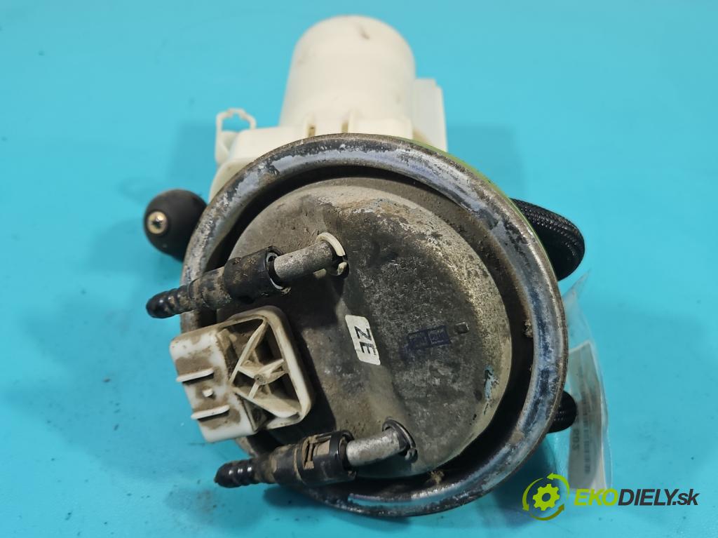 Opel Corsa C 2000-2006 1.0 12V 58 hp manual 43 kW 973 cm3 3- čerpadlo paliva