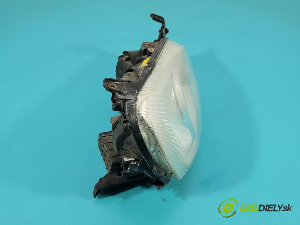 Opel Corsa C 2000-2006 1.0 12V 58 HP manual 43 kW 973 cm3 3- Reflektor: pravý 0301172202 (Svetlo predné pravé)