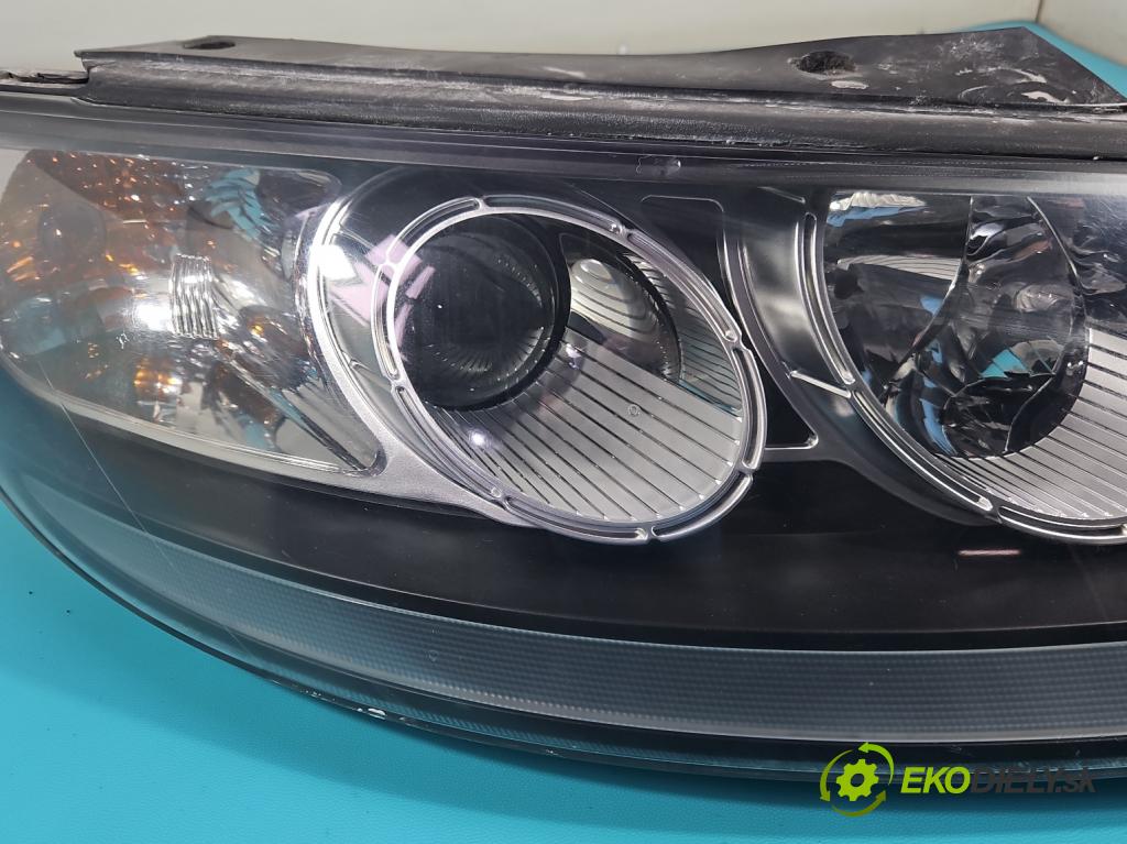 Hyundai Santa Fe II 2006-2012 2.2 CRDI 150 HP automatic 110 kW 2188 cm3 5- Reflektor: pravý 92102-2BXXX (Svetlo predné pravé)
