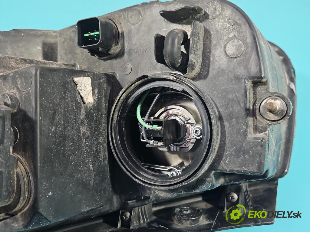 Hyundai Santa Fe II 2006-2012 2.2 CRDI 150 HP automatic 110 kW 2188 cm3 5- Reflektor: pravý 92102-2BXXX (Svetlo predné pravé)