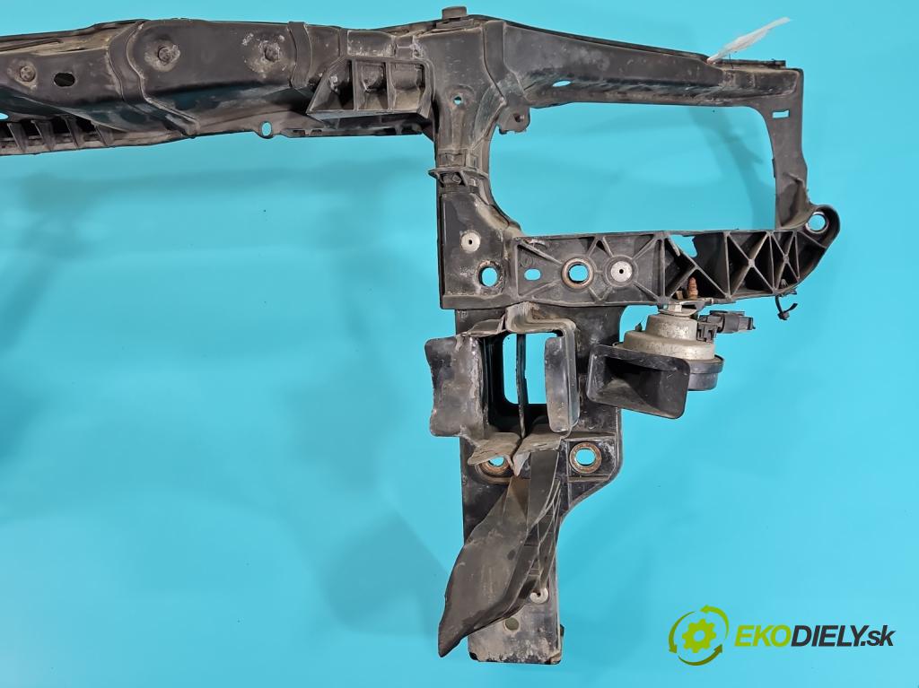 Opel Corsa D 2006-2014 1.4 16V 90 hp manual 66 kW 1364 cm3 5- stěna přední  (Výztuhy přední)