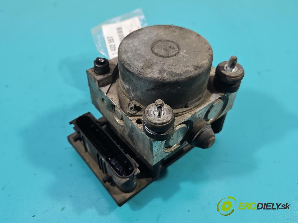 Opel Corsa D 2006-2014 1.4 16V 90 HP manual 66 kW 1364 cm3 5- čerpadlo abs 0265800422 (Pumpa ABS)