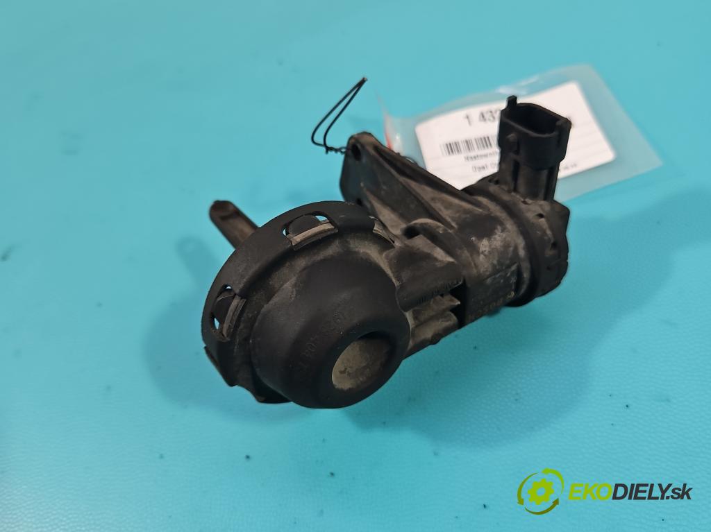 Opel Corsa D 2006-2014 1.4 16V 90 HP manual 66 kW 1364 cm3 5- Ovladač: klapky: kolektor 1928498092 (Motorček ostatné)