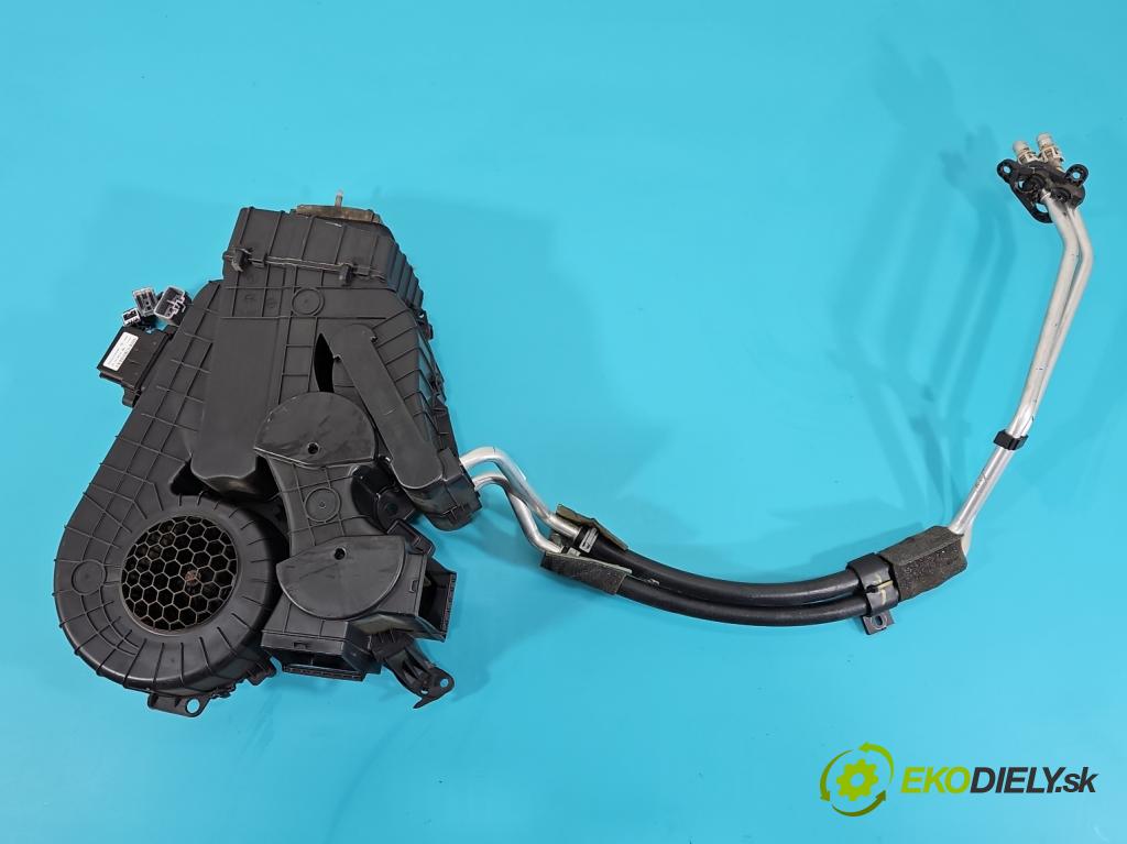 Dodge Caravan V 2007-2020 3.6 V6 automatic 211 kW 3605 cm3 5- radiator P68300368AC (Radiátor kúrenia)