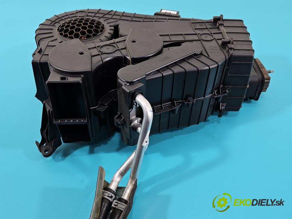 Dodge Caravan V 2007-2020 3.6 V6 automatic 211 kW 3605 cm3 5- radiator P68300368AC (Radiátor kúrenia)