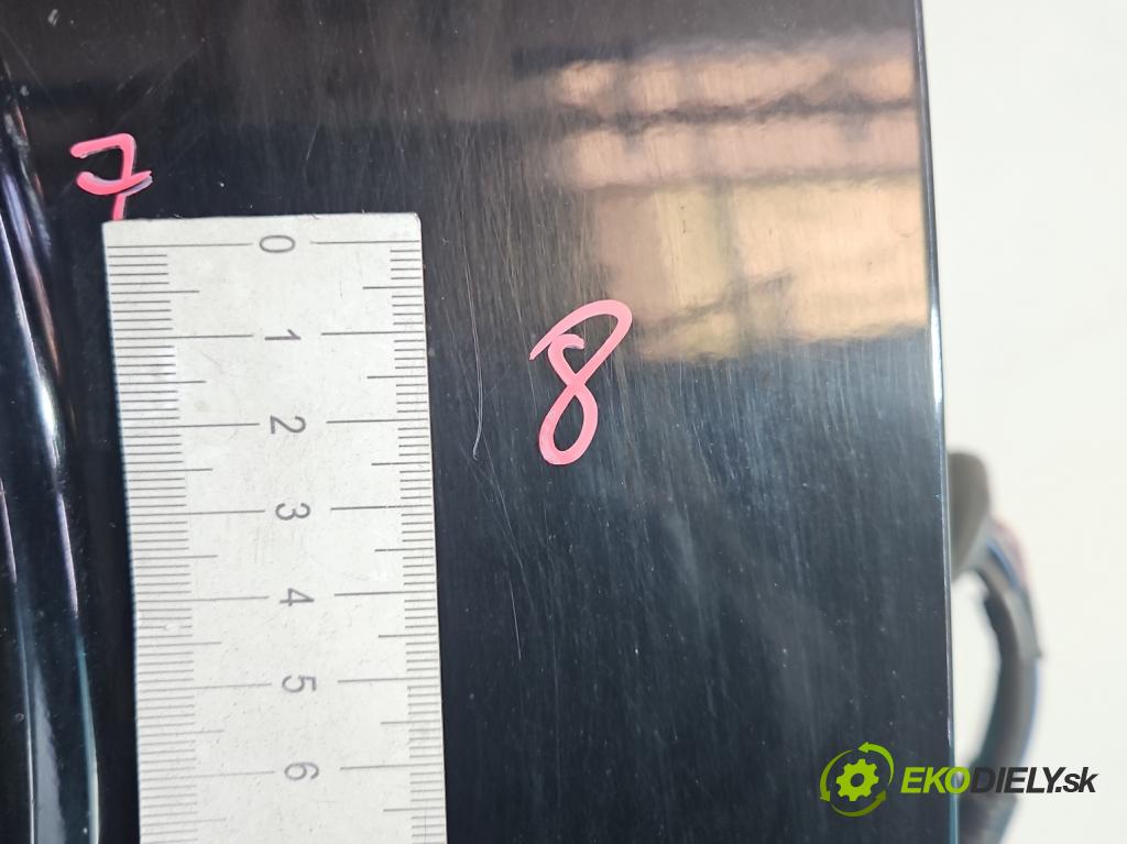 Land rover Freelander I 1998-2006 1.8 16V 117 hp manual 86 kW 1796 cm3 5- zadní kufrové dveře  (Zadní kapoty)