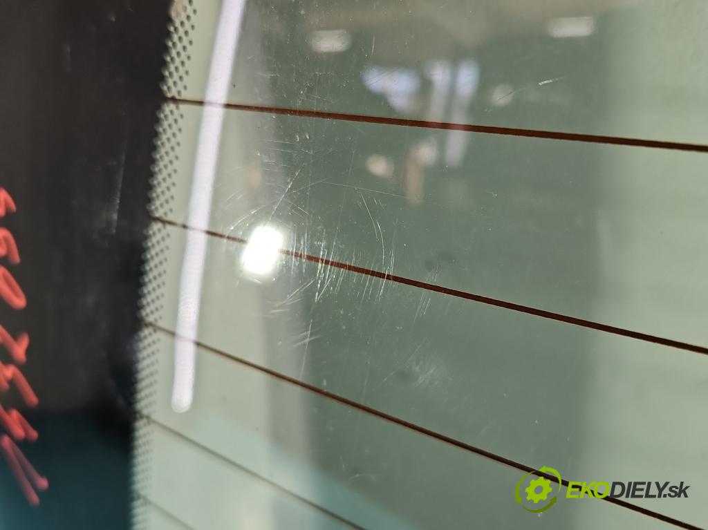 Opel Corsa C 2000-2006 1.0 12V 58 hp manual 43 kW 973 cm3 3- sklo zadní  (Okna zadní)