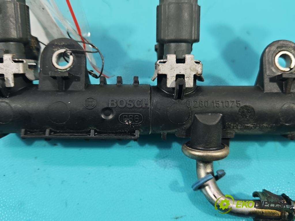 Opel Corsa C 2000-2006 1.0 12V 58 HP manual 43 kW 973 cm3 3- vstrek 0280155965 (Vstrekovače)