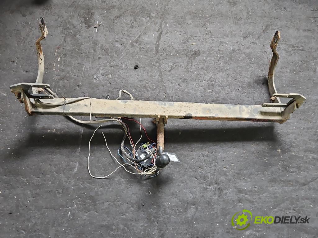 Peugeot 407 2.0 16V 140 hp manual 103 kW 1997 cm3 5- oko tažné  (Tažná zařízení)