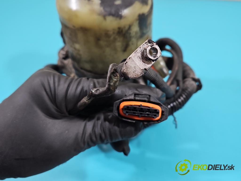 Opel Astra III 2004-2014 1.6 16V 105 HP manual 77 kW 1598 cm3 5- čerpadlo posilovač  (Servočerpadlo, pumpa riadenia)