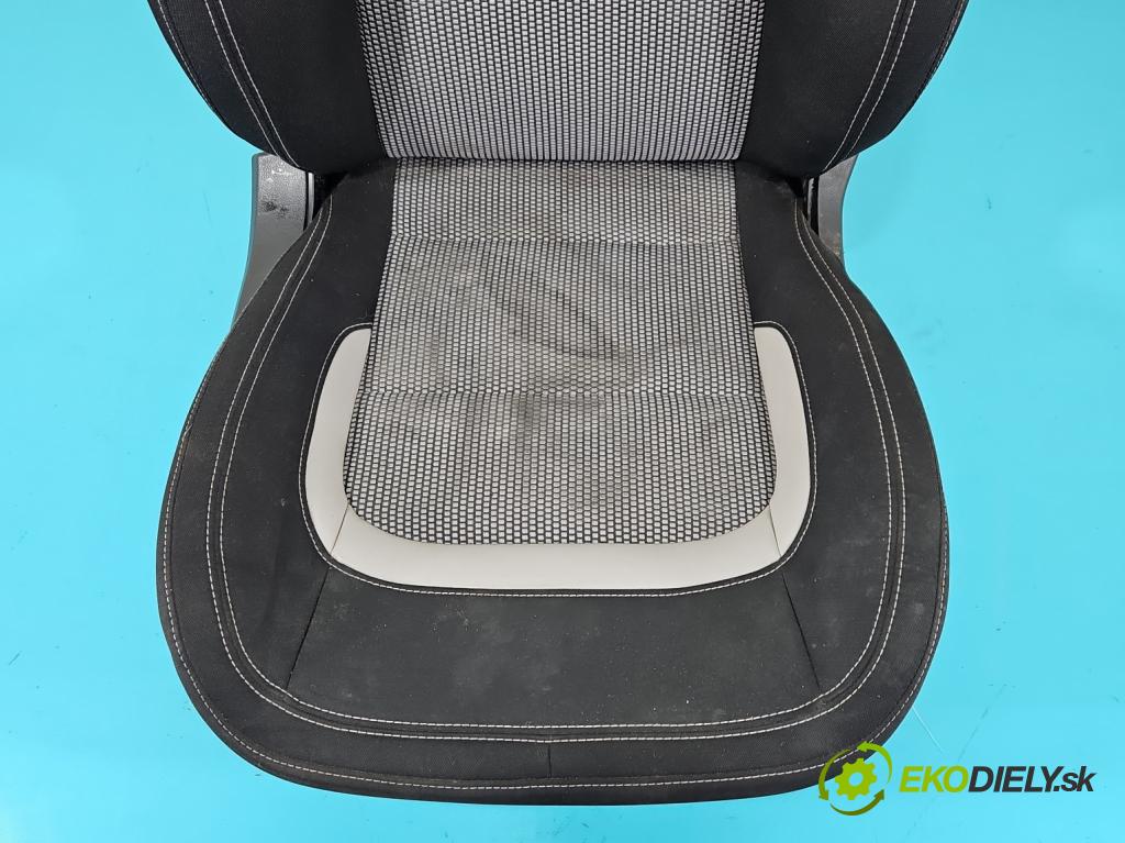 Kia Ceed II 2012-2018 1.6 crdi 110 HP manual 81 kW 1582 cm3 5- Sedačka pravý  (Sedačka, sedadlo)