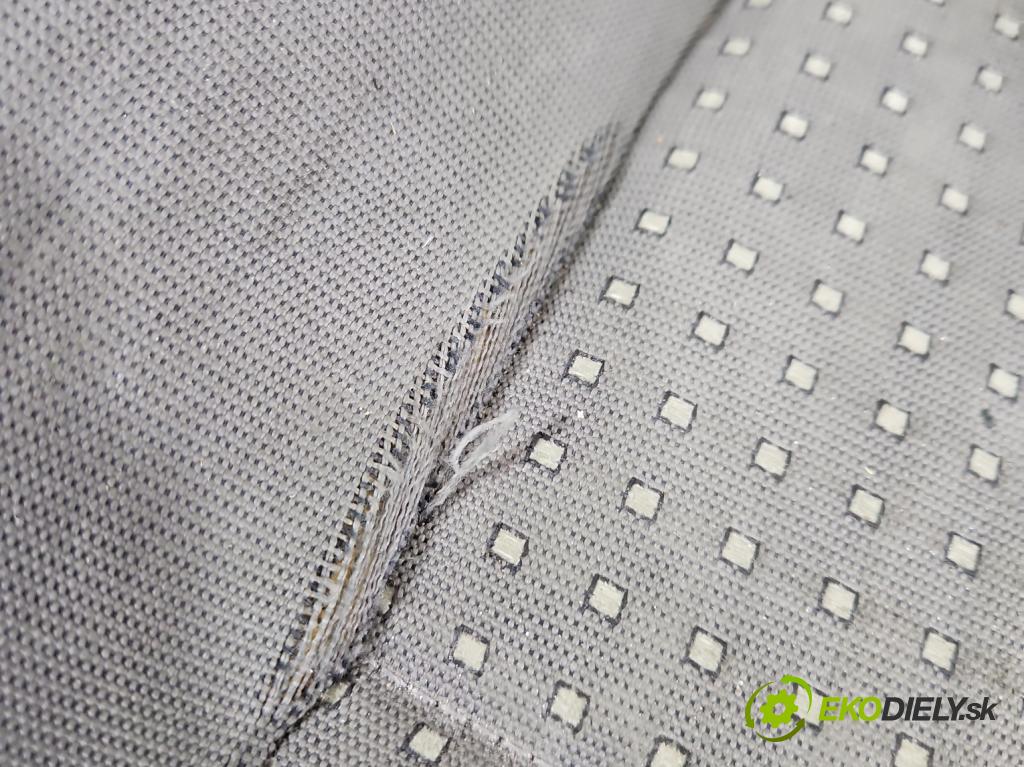 Audi A2 1.4 16V (AUA) 75 HP manual 55 kW 1390 cm3 5- Sedačka pravý  (Sedačka, sedadlo)