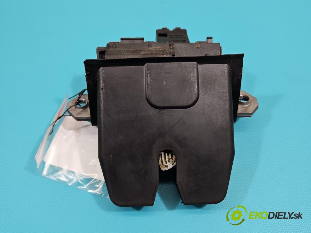 Ford Focus Mk2 2004-2011 1.6 tdci 90 hp manual 66 kW 1560 cm3 5- zámek kufrových dveří zadní 8M51-R442A66-CB