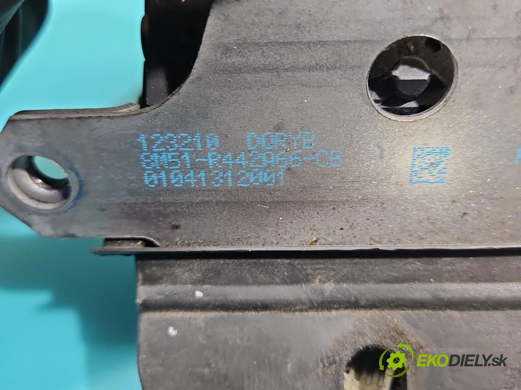 Ford Focus Mk2 2004-2011 1.6 tdci 90 hp manual 66 kW 1560 cm3 5- zámek kufrových dveří zadní 8M51-R442A66-CB