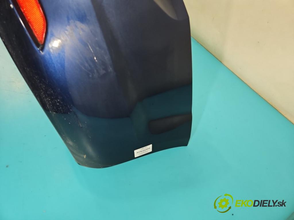 Ford Focus Mk2 2004-2011 1.6 tdci 90 HP manual 66 kW 1560 cm3 5- nárazník zadné  (Kľučka dverí ostatné)