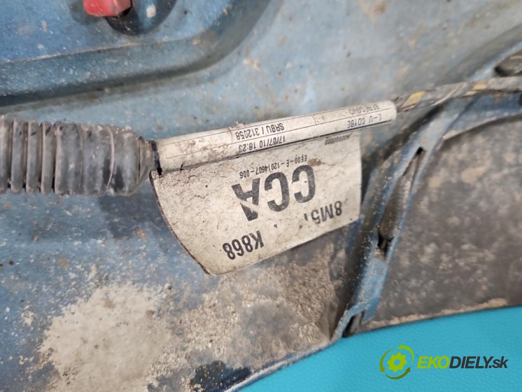 Ford Focus Mk2 2004-2011 1.6 tdci 90 HP manual 66 kW 1560 cm3 5- nárazník zadné  (Kľučka dverí ostatné)