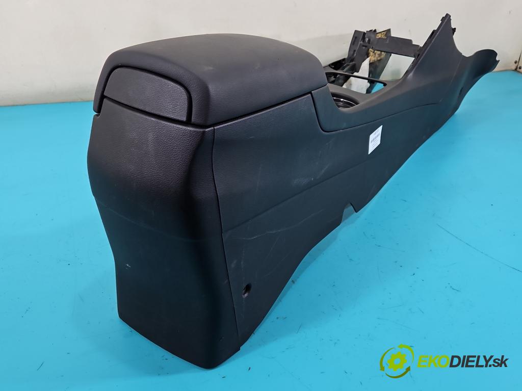 Kia Ceed II 2012-2018 1.6 GDI 135 HP automatic 99 kW 1591 cm3 5- operadlo 84651-A2000 (Lakťové opierky)