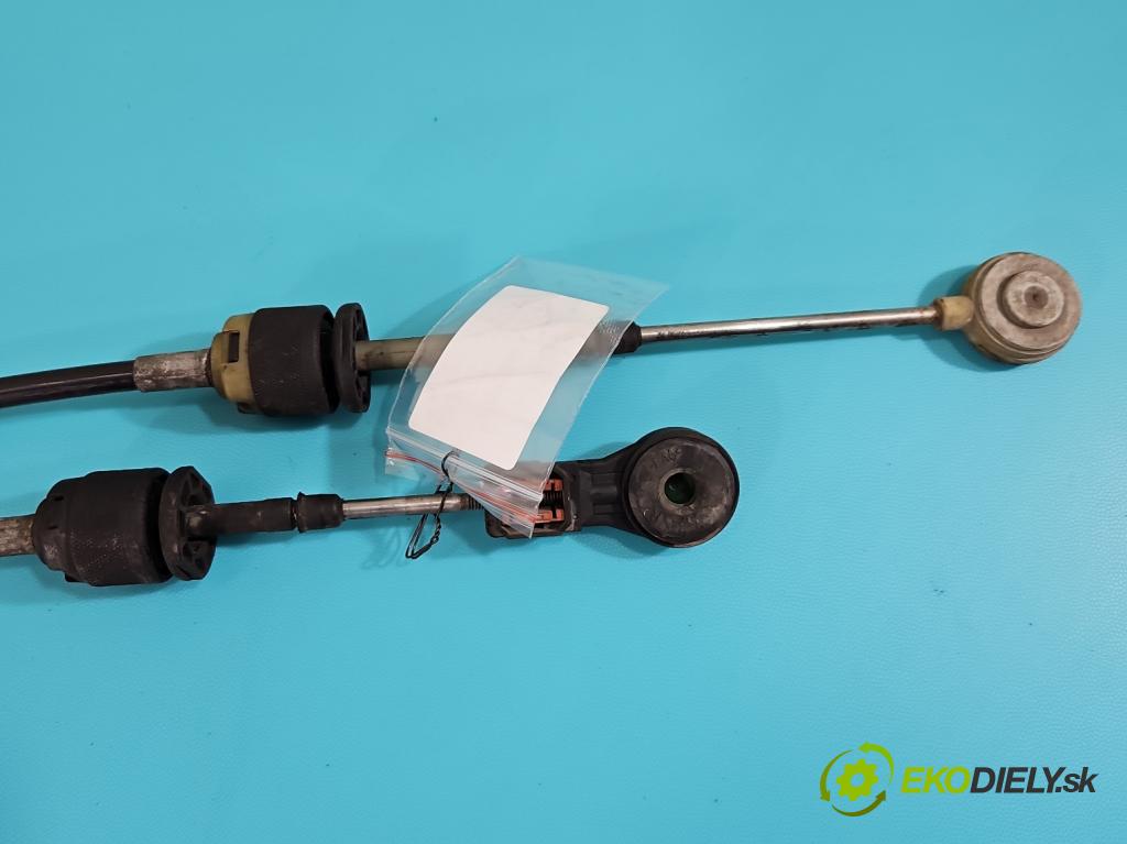 Ford Focus Mk2 2004-2011 1.6 tdci 90 HP manual 66 kW 1560 cm3 5- Páka: Změny: stupeň,rýchlosť  (Rýchlostná páka (kulisa))