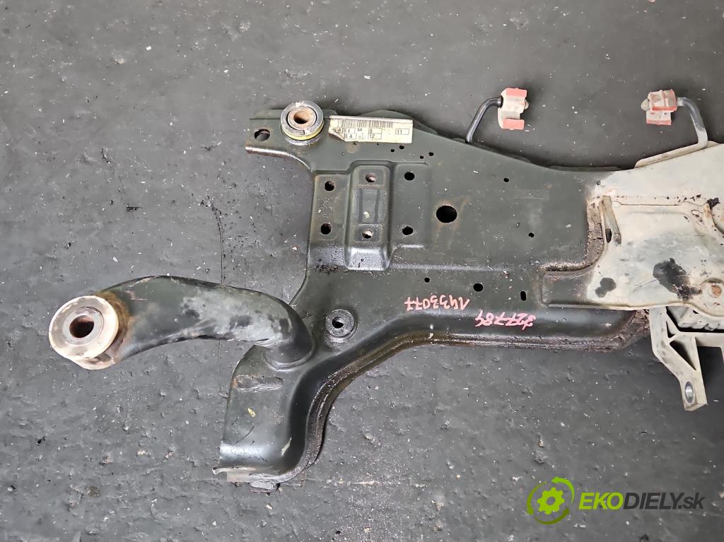 Ford Focus Mk2 2004-2011 1.6 tdci 90 HP manual 66 kW 1560 cm3 5- výstuha motora