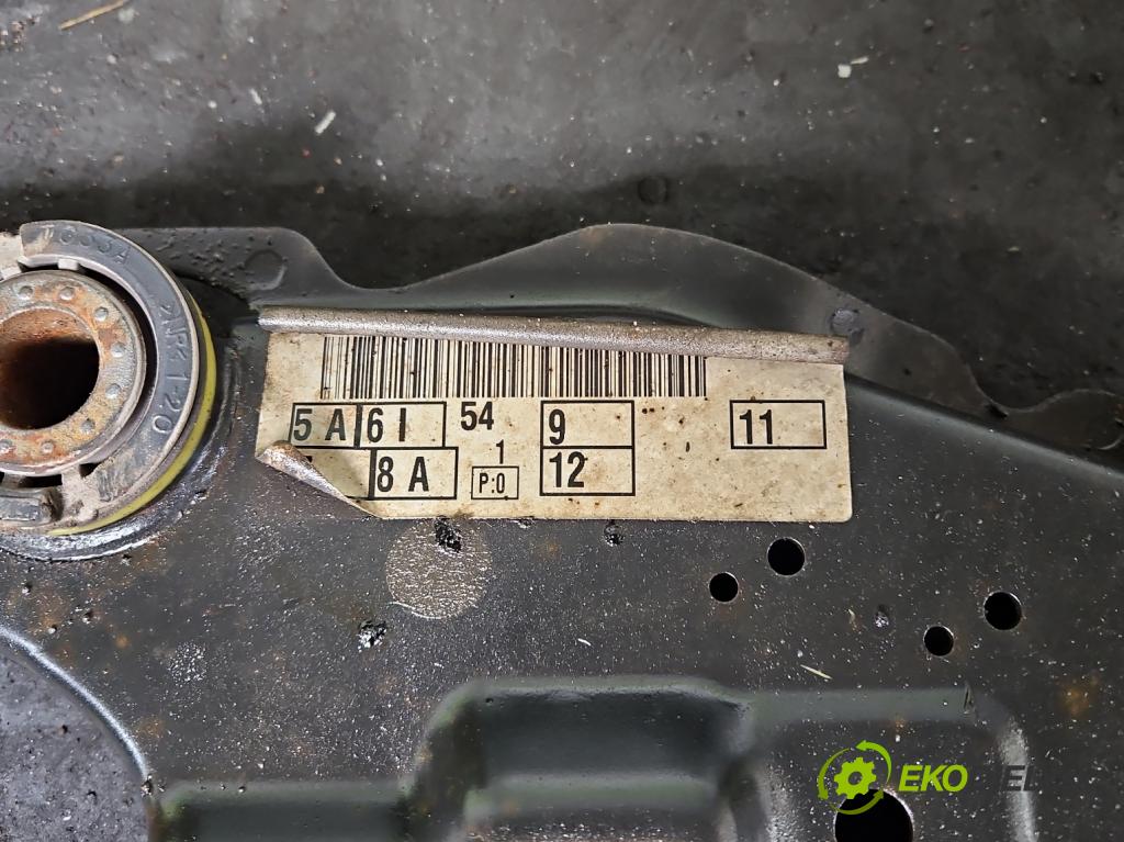 Ford Focus Mk2 2004-2011 1.6 tdci 90 HP manual 66 kW 1560 cm3 5- výstuha motora