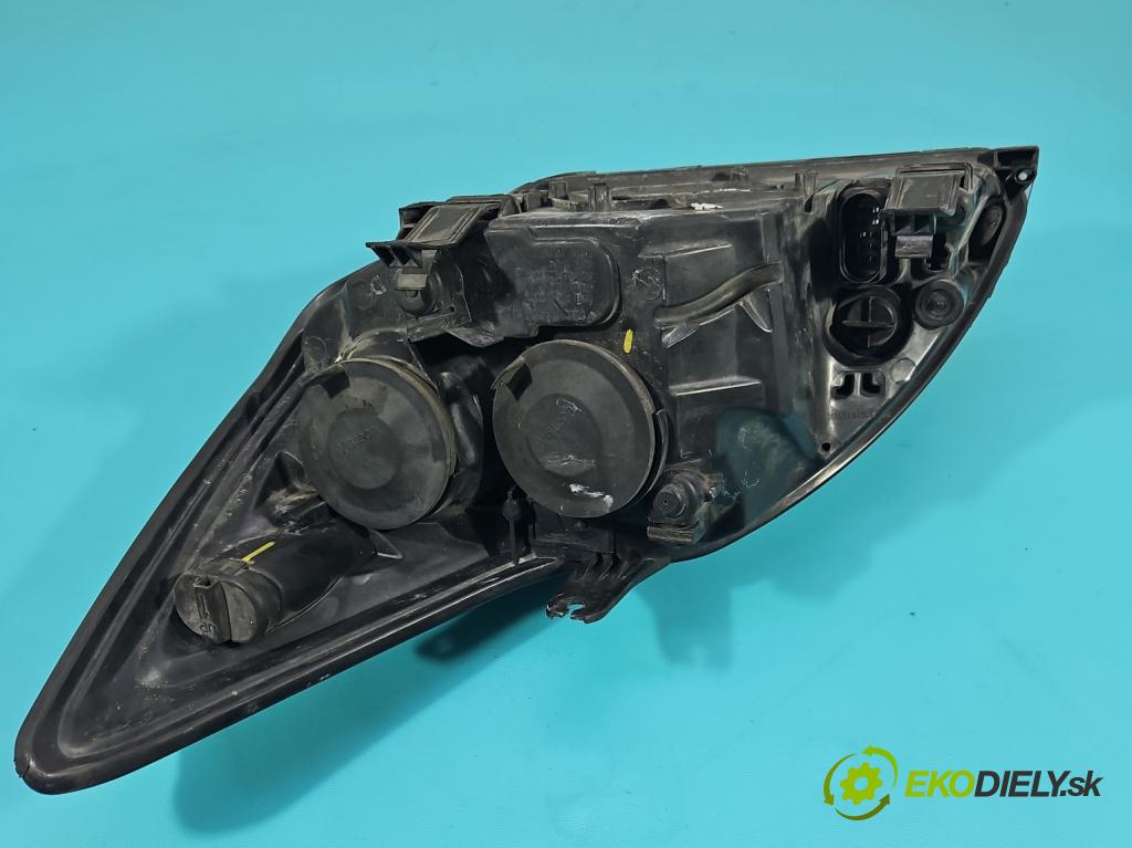 Ford Focus Mk2 2004-2011 1.6 tdci 90 HP manual 66 kW 1560 cm3 5- Reflektor: pravý 8M51-13W029-AF (Svetlo predné pravé)