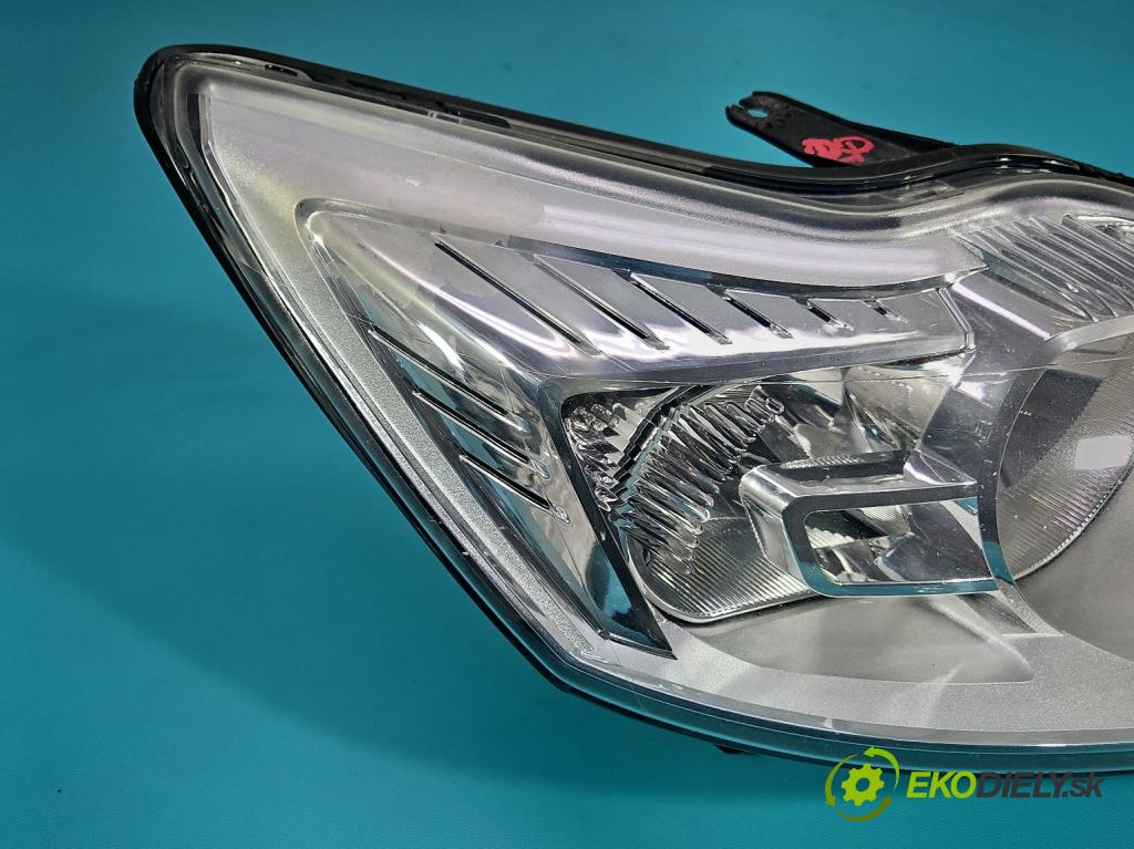 Ford Focus Mk2 2004-2011 1.6 tdci 90 HP manual 66 kW 1560 cm3 5- Reflektor: pravý 8M51-13W029-AF (Svetlo predné pravé)