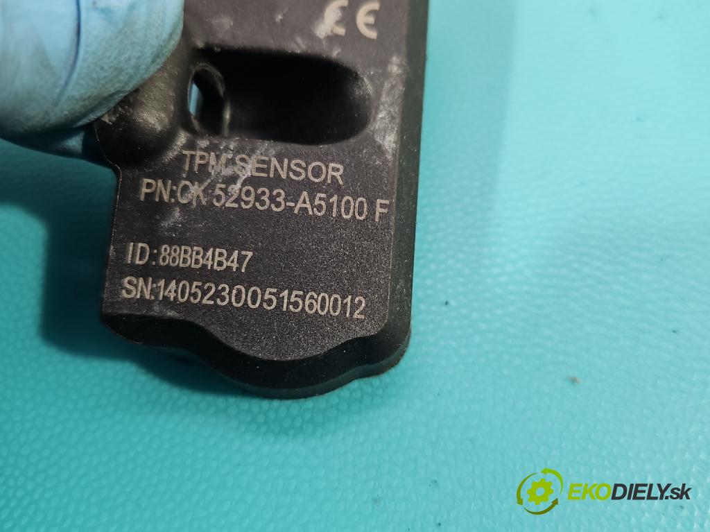 Kia Ceed II 2012-2018 1.6 GDI 135 hp automatic 99 kW 1591 cm3 5- snímač tlaku pneumatika 52933-A5100F (Snímače tlaku v pneumatikách)