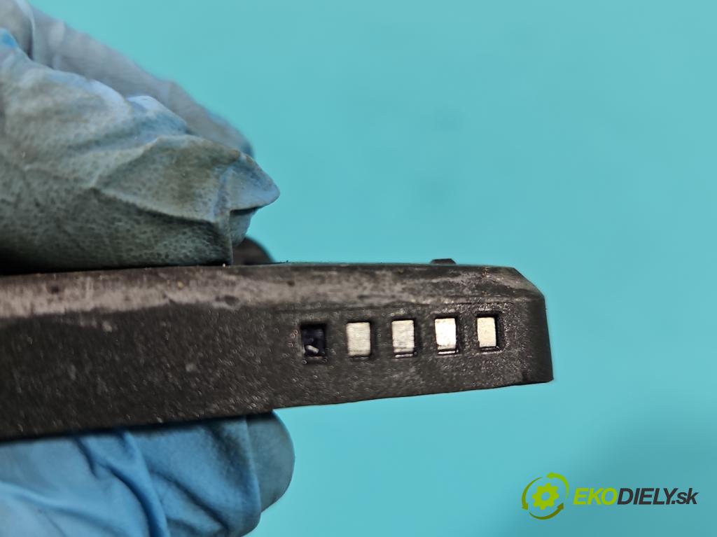 Kia Ceed II 2012-2018 1.6 GDI 135 hp automatic 99 kW 1591 cm3 5- snímač tlaku pneumatika 52933-A5100F (Snímače tlaku v pneumatikách)