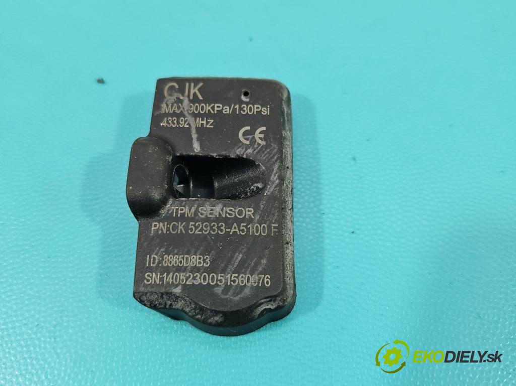 Kia Ceed II 2012-2018 1.6 GDI 135 hp automatic 99 kW 1591 cm3 5- snímač tlaku pneumatika 52933-A5100F (Snímače tlaku v pneumatikách)
