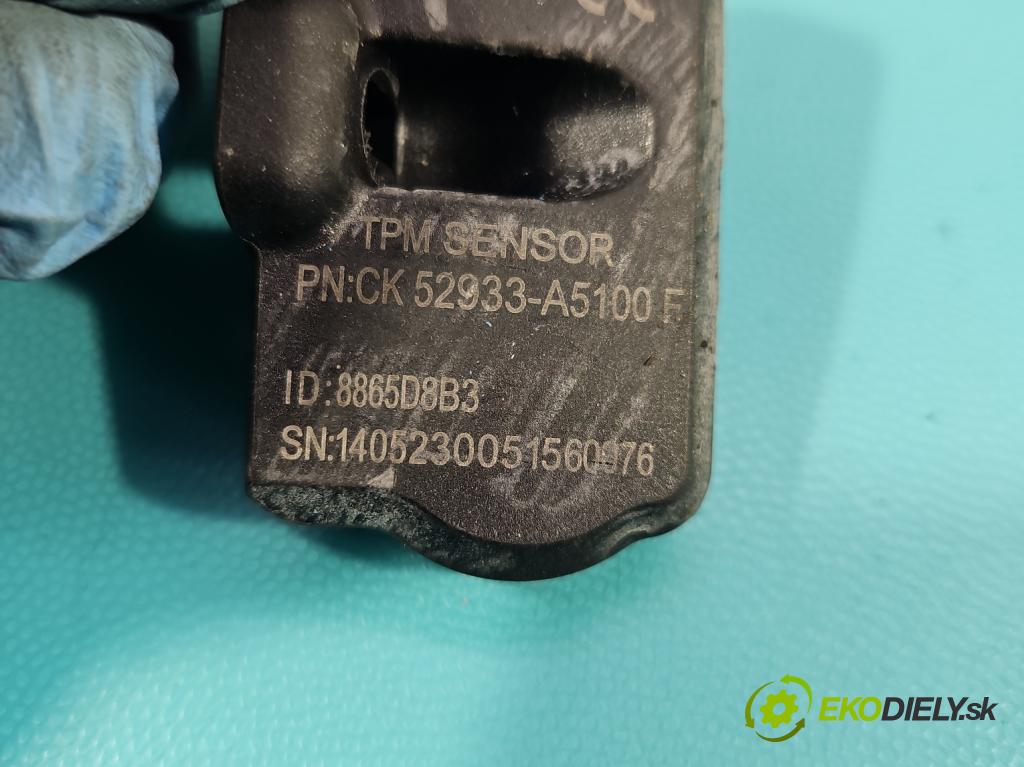 Kia Ceed II 2012-2018 1.6 GDI 135 hp automatic 99 kW 1591 cm3 5- snímač tlaku pneumatika 52933-A5100F (Snímače tlaku v pneumatikách)