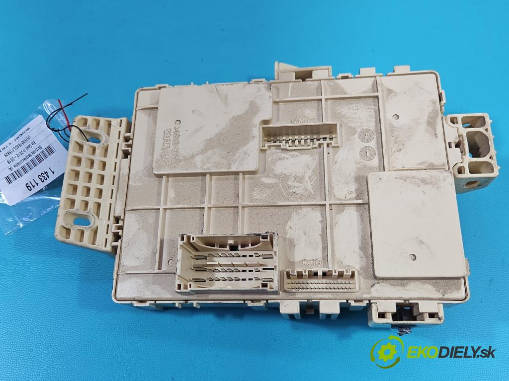 Kia Ceed II 2012-2018 1.6 crdi 110 hp manual 81 kW 1582 cm3 5- skříňka pojistková 91950-A2010 (Pojistkové skříňky)