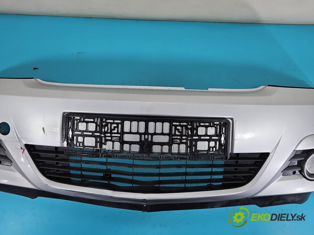 Opel Meriva A 2002-2010 1.6 16V 105 hp manual 77 kW 1598 cm3 5- nárazník přední  (Ostatné)