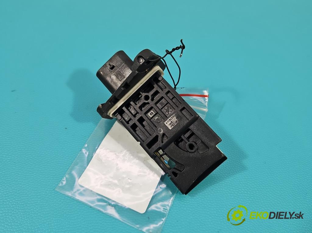 Ford Transit Courier  2014-2023 1.5 tdci 100 HP manual 73,8 kW 1499 cm3 5- průtokoměr: CA61-12B579-AA (Váhy vzduchu)