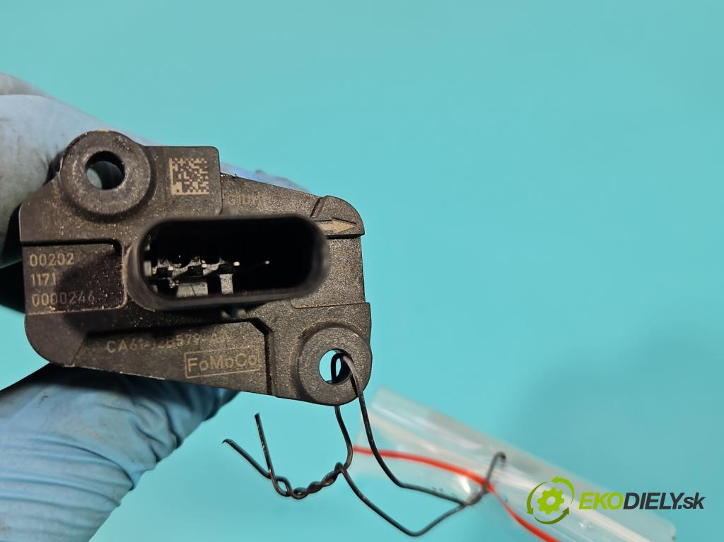 Ford Transit Courier  2014-2023 1.5 tdci 100 HP manual 73,8 kW 1499 cm3 5- průtokoměr: CA61-12B579-AA (Váhy vzduchu)